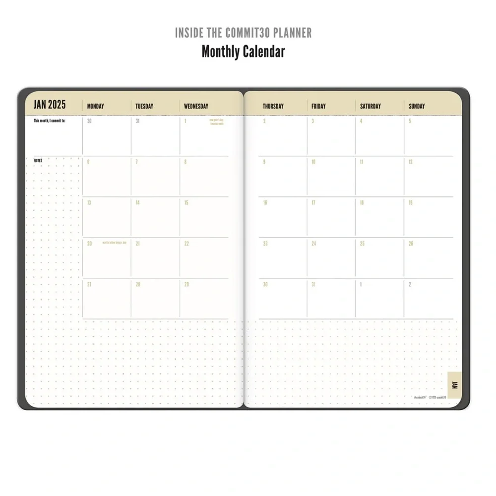 Commit 30 unopened new dated 2026 planner in blue. 7”x10” deluxe size.